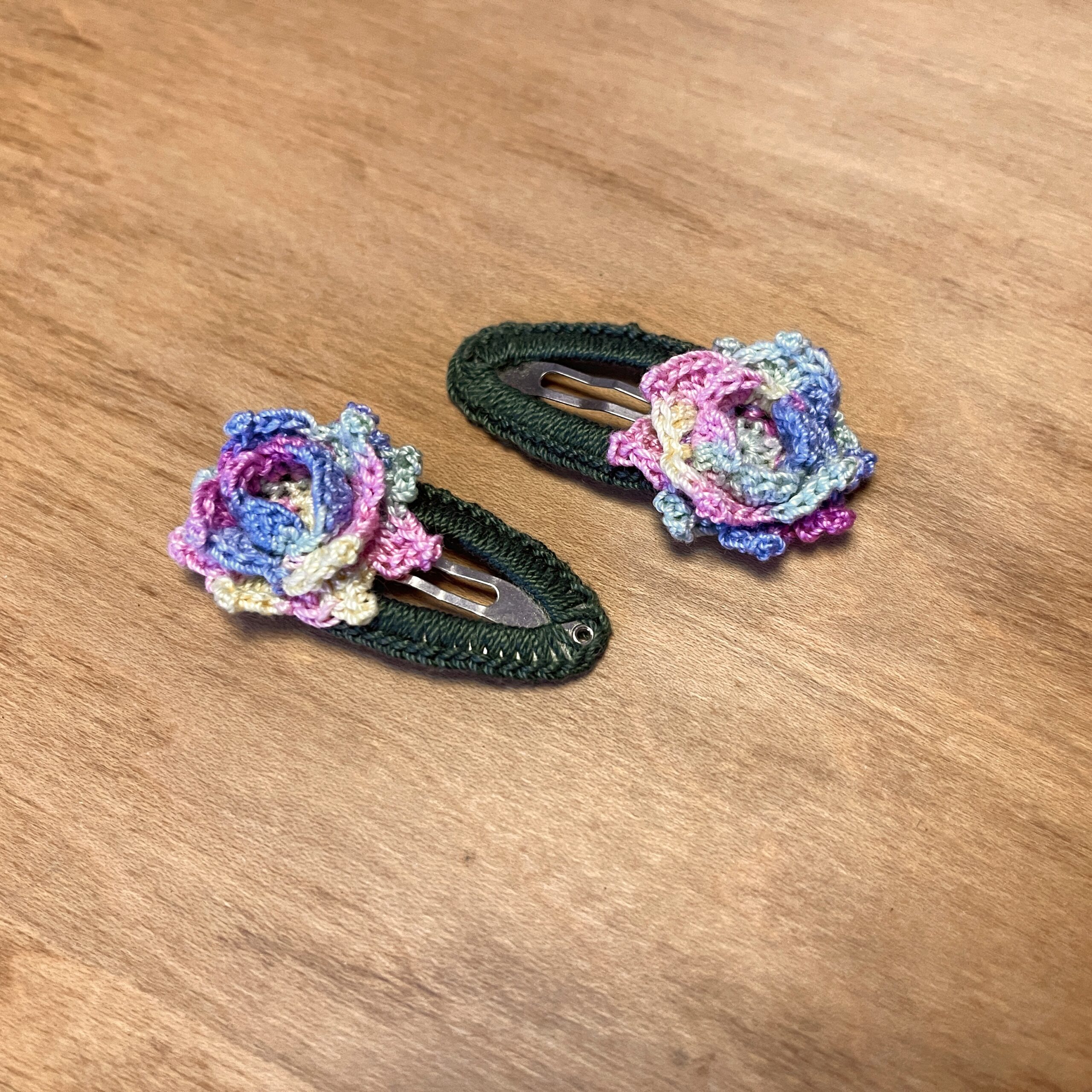 Rose Hair Clips - Image 3